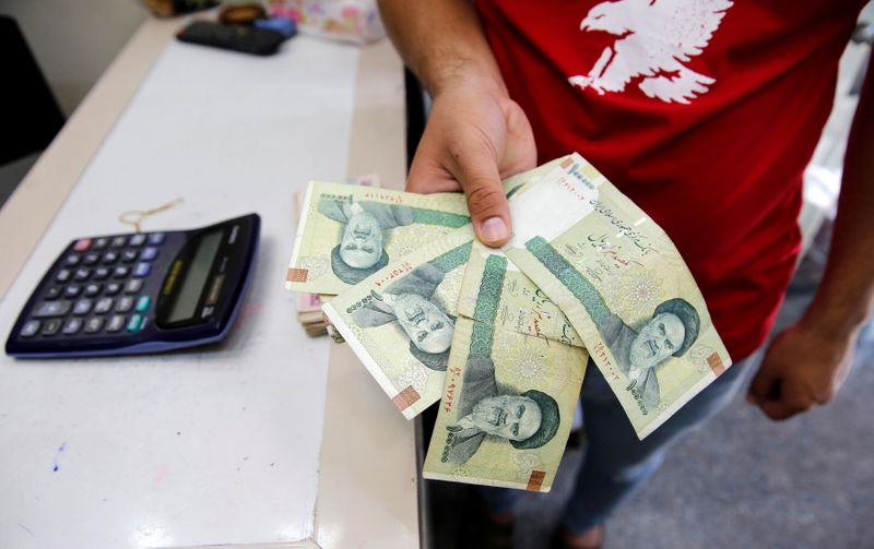 Iran currency falls as nuclear talks seem to hit roadblock