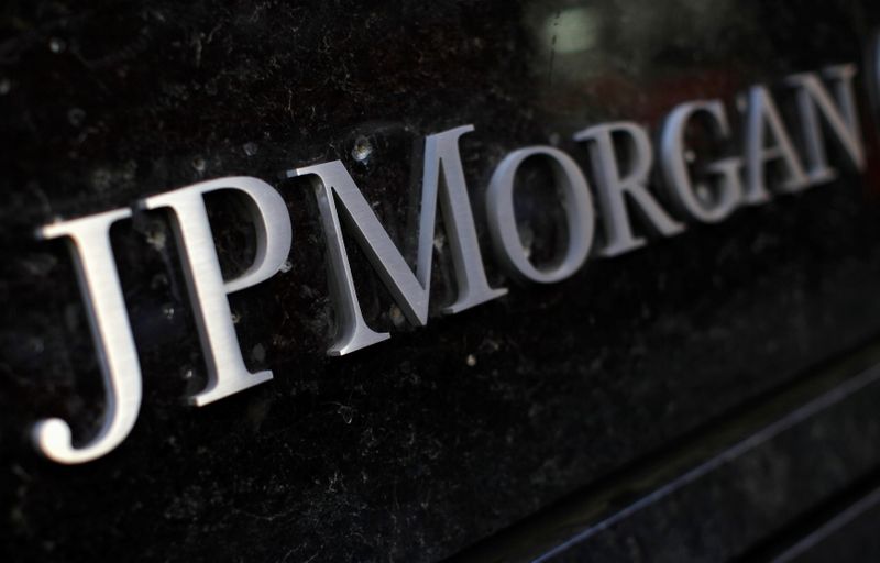 JPMorgan Chase profit, adjusted revenue beat estimates amid higher interest rates