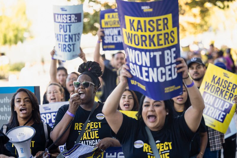 Kaiser Permanente, union coalition reach tentative deal after strike