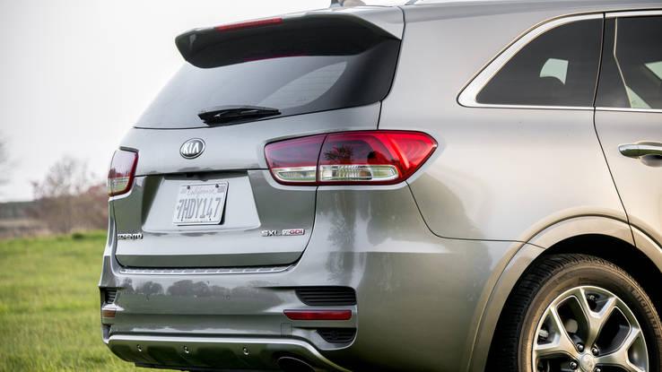 Kia’s luxury liner is a crossover: 2016 Sorento SXL 2.0 TGDI drive review