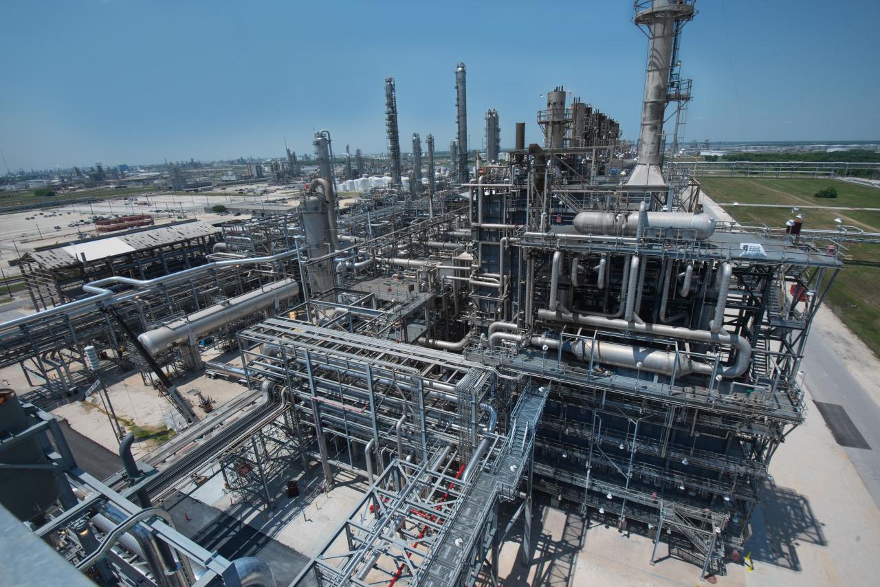 LyondellBasell confirms US Gulf Coast HDPE project