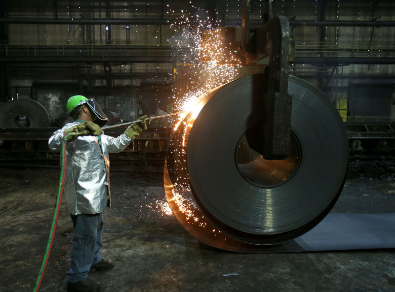 Mexico slaps tariffs on U.S. steel, agricultural products