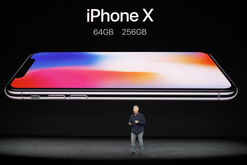 Midday movers: Apple, Tesla and more