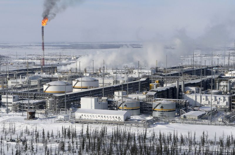 Oil could jump back above 0 as traders assess Russia SWIFT ban, analysts say