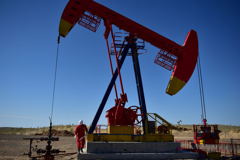 Oil extends decline after biggest monthly slump in two years