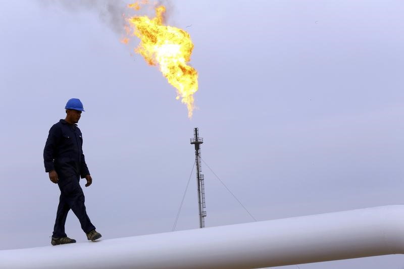 Oil Bulls Pause at Above  Highs, Awaiting the Word of War