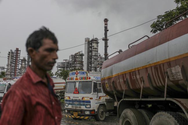 Oil Joins Forces With RBI to Propel India