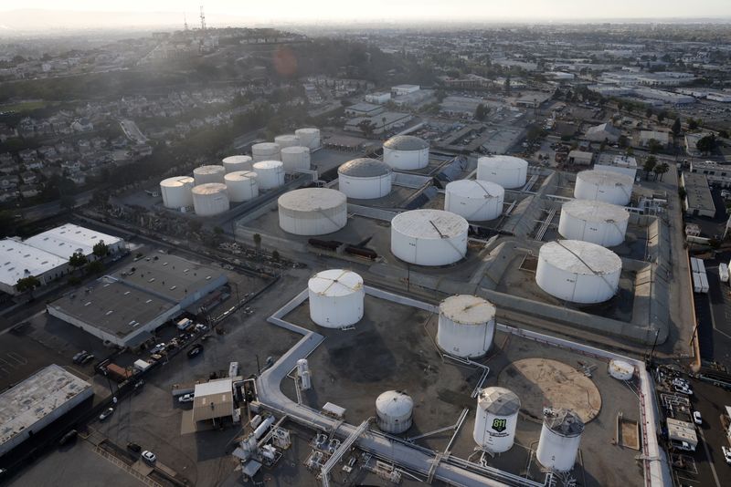 Oil prices fall on demand concerns over Omicron spread