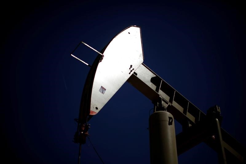 Oil at highest since mid-2015 amid Iran tensions, tighter market