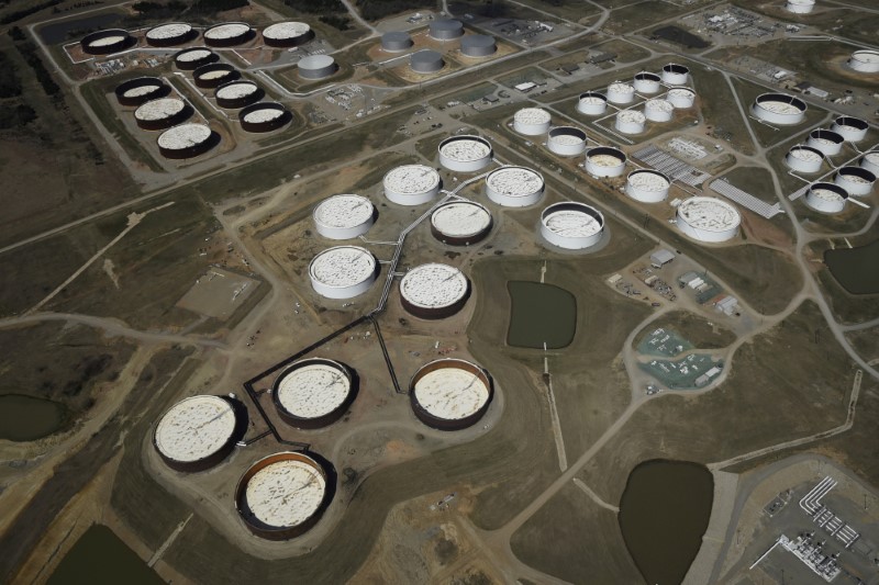 Oil stocks drop by nearly 10 million barrels: EIA