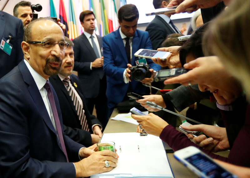 OPEC agrees tentative oil cut, waits for Russia to commit