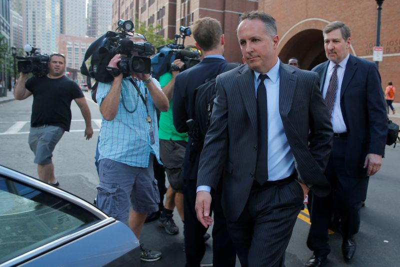 Pharmacy exec in plea deal in Michigan over 2012 meningitis outbreak deaths