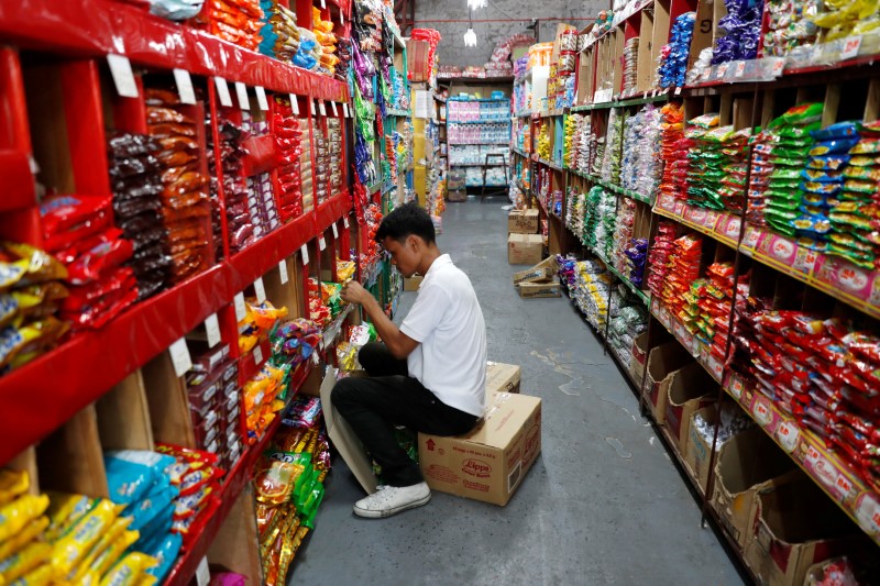 Philippine inflation accelerates in July, cements rate hike expectations