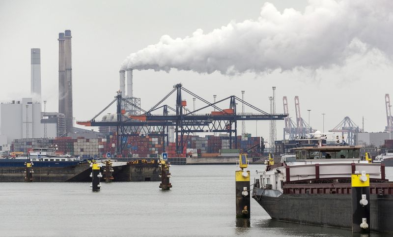 Port of Rotterdam freight volumes rise 15% as economy recovers