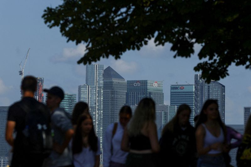 Rates surge hits U.K. wealth, but young people might gain - report