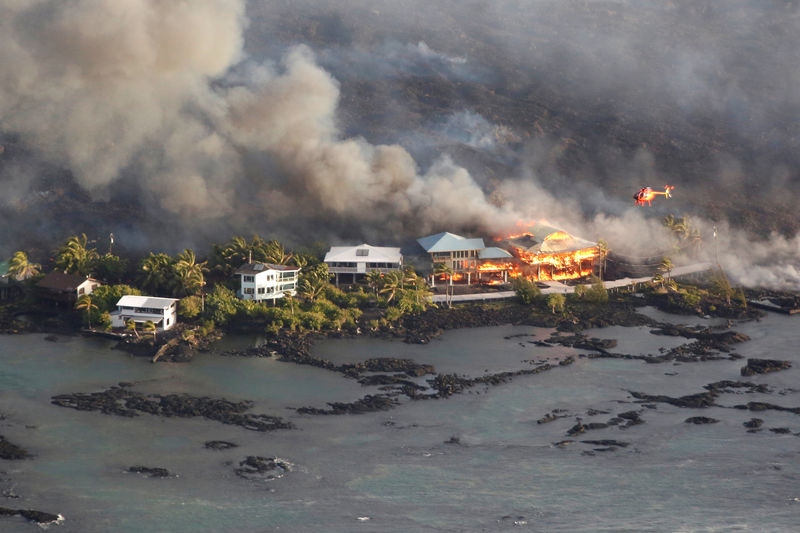 Rivers of lava destroy 600 homes on Hawaii