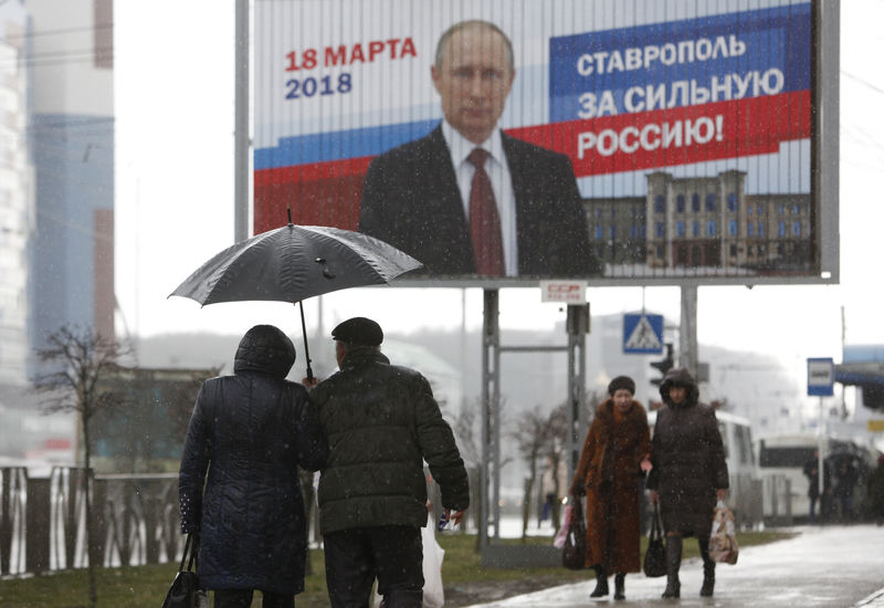 Russian voters left guessing at Putin