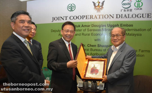 Sarawak to enhance cooperation in rubber industry with China