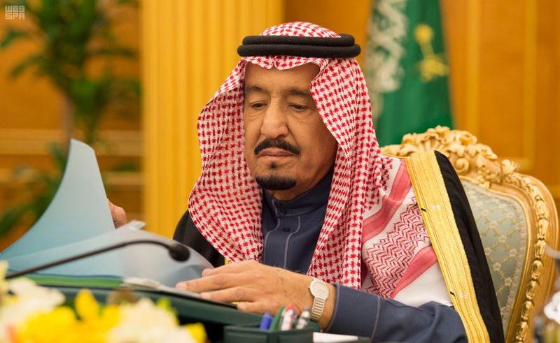 Saudi king approves  billion of economic stimulus steps