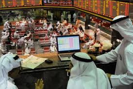 Saudi stock index tumbles below chart support