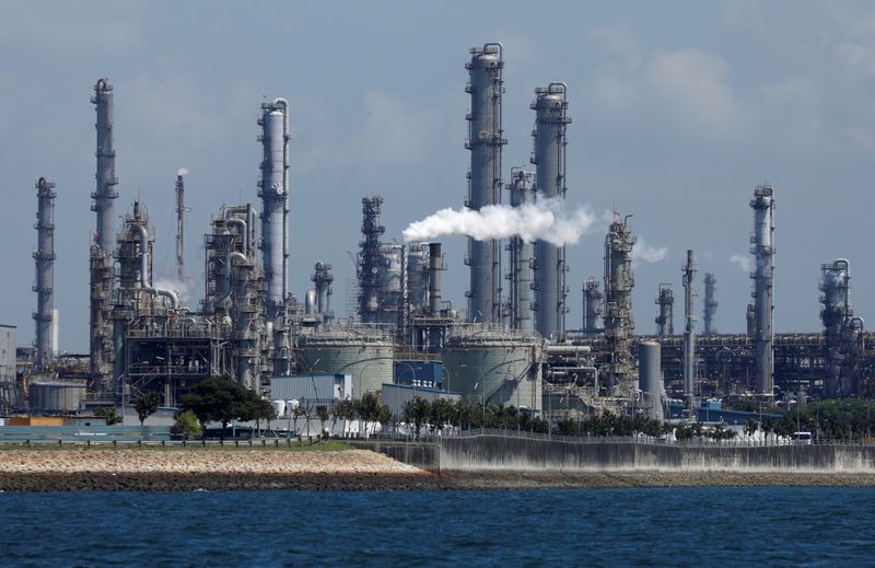 Shell halves Singapore refining capacity, to change chemical feedstock