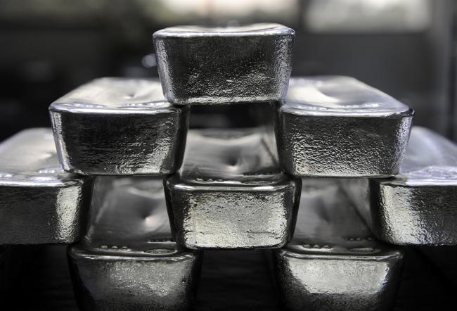 Silver Is the Outcast Among Precious-Metals Outcast to Start 2019