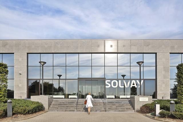 Solvay completes Cytec takeover