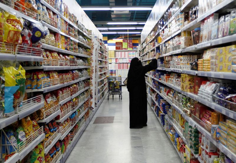 Supermarket franchisee Spinneys Dubai plans IPO in 2024