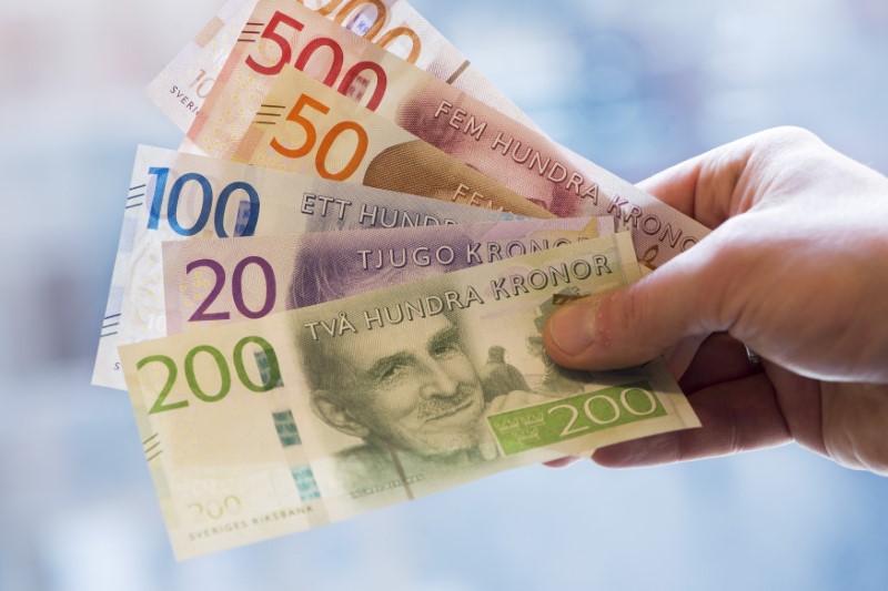 Swedish currency to rise against euro, dollar and Norwegian crown: Reuters poll