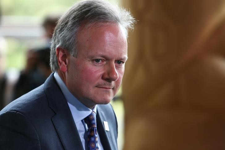 Tariffs, mortgage rules key to Bank of Canada rate decision: Poloz