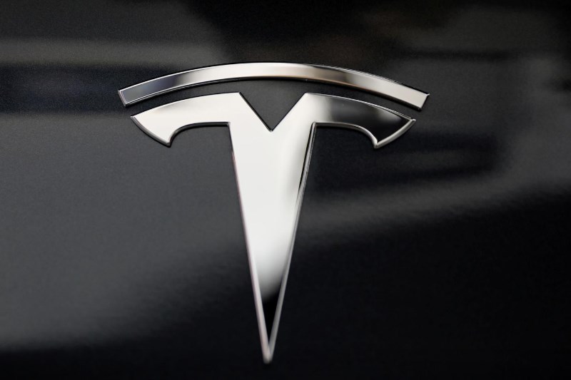 Tesla staff reportedly bracing for possible layoffs, stock gains