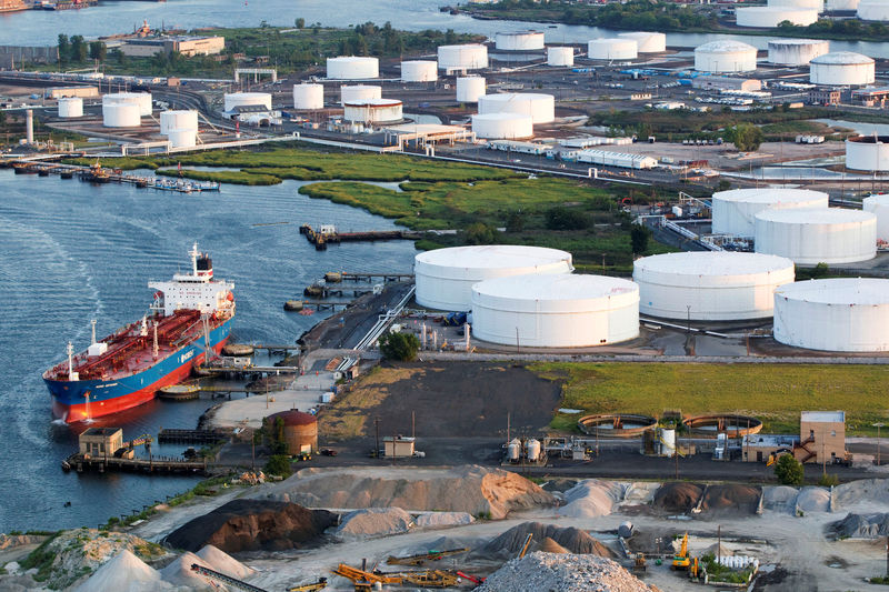 Texas flood: U.S. oil exports pour into markets worldwide