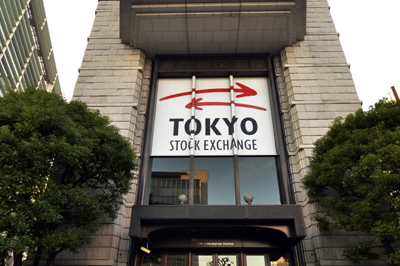 Tokyo stocks close 0.99pc higher