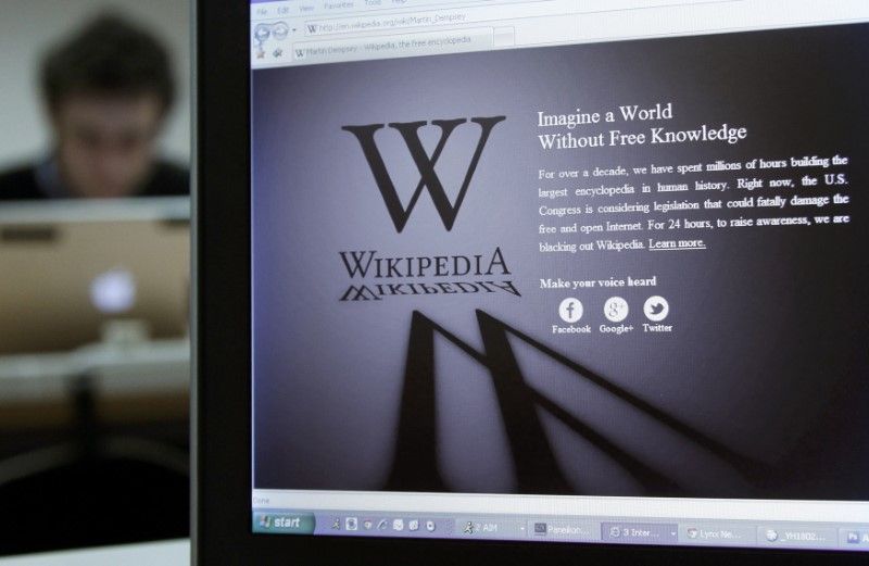 Turkey blocks access to Wikipedia