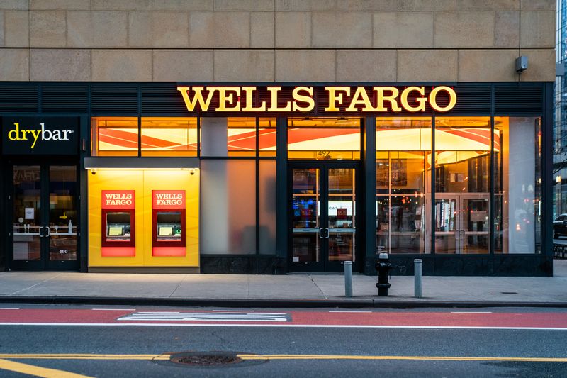 Wells Fargo lifts interest income forecast as profit exceeds estimates