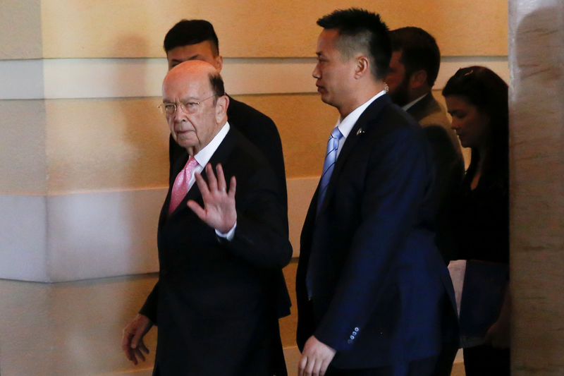 U.S. commerce secretary, Chinese vice premier to talk trade amid row