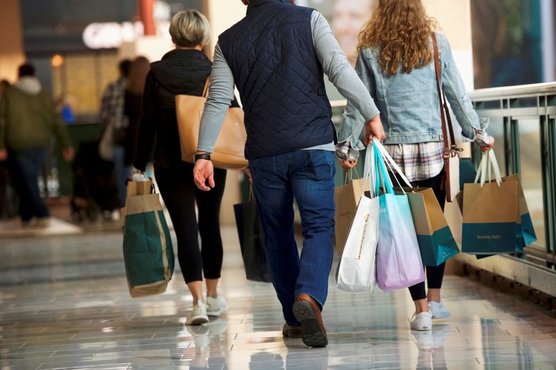 U.S. holiday sales could hit record levels of over 0 billion - NRF