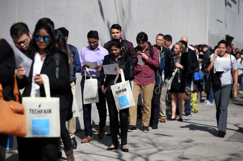 U.S. job growth slows in July, unemployment rate drops