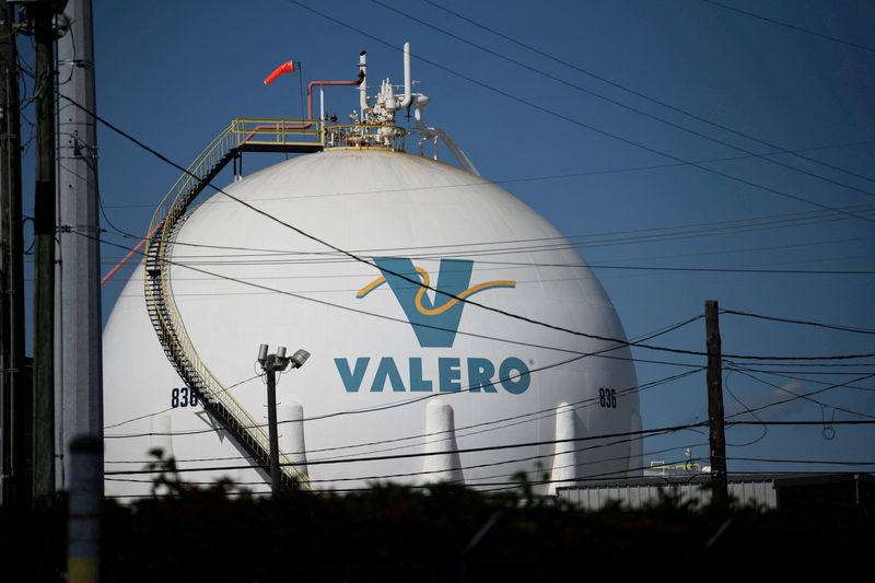 Valero, contractors fined for violations related to worker