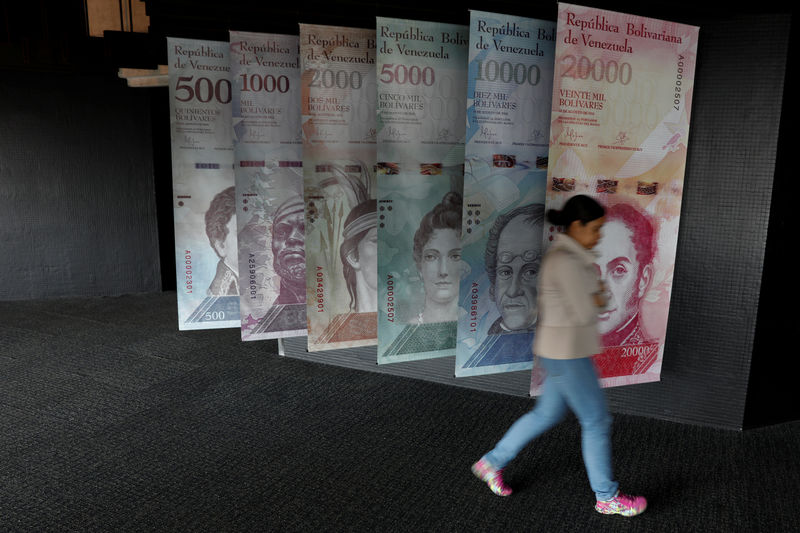 Venezuela announces 99.6 percent devaluation of official forex rate