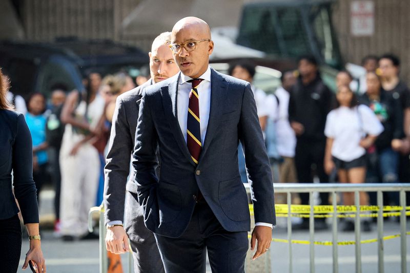 Wall Street criminal enforcer urges whistleblowers to come forward