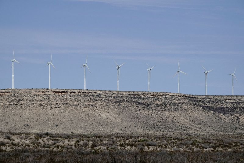 Wind, solar to lead US power generation growth over next 2 years, EIA says