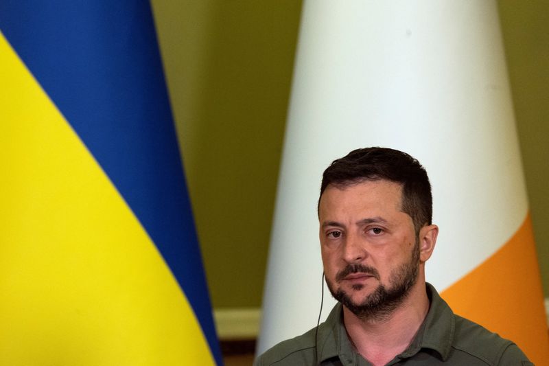 Zelenskiy expects Russia to resume attacks on Ukraine